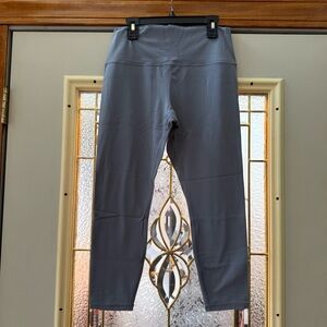 Athleta Transcend 7/8 Tight - Light Gray